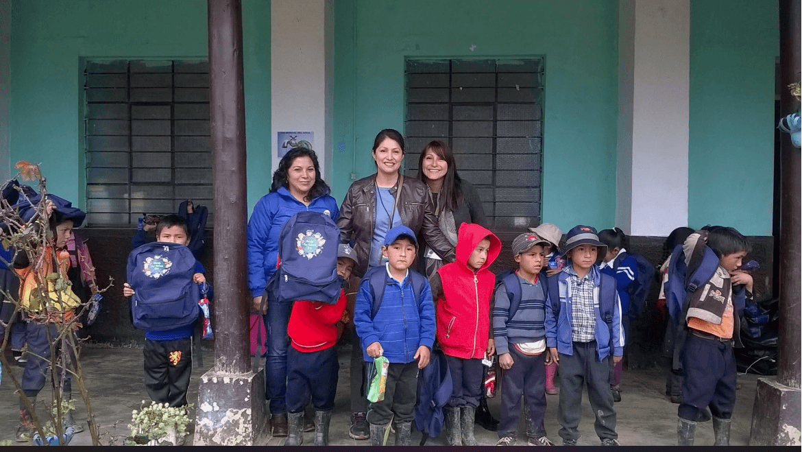 Quinoa Cruz Shoes & Jackets 2017